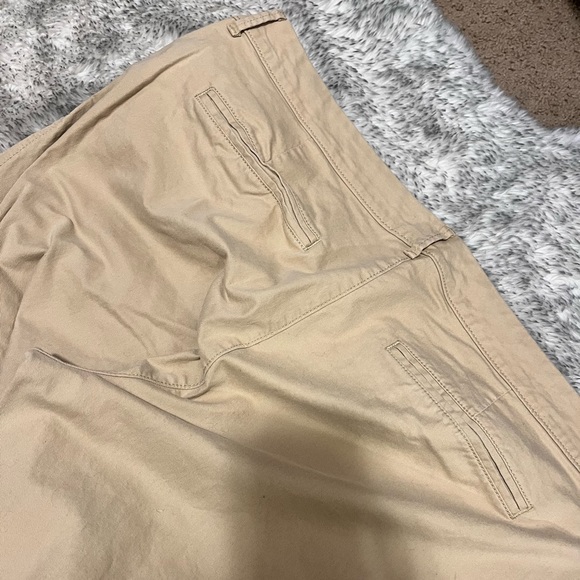 Old Navy Women’s Pixie Pants - Picture 2 of 4